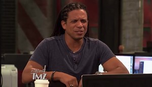 1K views · 31 reactions | Barry Weiss gives TMZ photographer a very unique gift!  | Barry Weiss "The Collector" Fan Club | Facebook