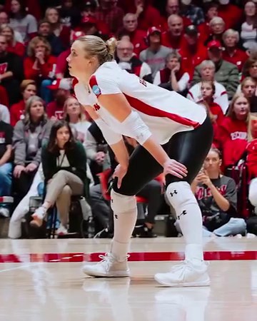 16K views · 1.3K reactions | Round ones goes to the Badgers ✅ Summit Credit Union | Wisconsin Volleyball | Facebook