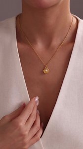 Gold Pearl Sea Shell Necklace, Tiny Sea Shell Necklace, Beach Necklace, Summer Necklace, Gift for Her, Christmas Gift, Mom Gifts - Etsy Canada