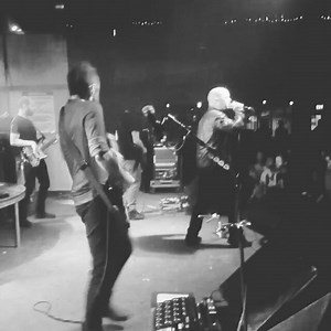 #livinginadream in real time from #london #FallOfTheHammer | Finger Eleven (F11)