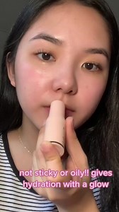 🥳KIMUSE Moisturizing Stick can create a dewy complexion. 💜 | Kimuse_ph