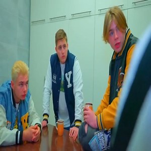 5.6K views · 587 reactions | ¡La lista de deseos del cumpleaños de Diana! ¿A quién invitará Diana a su fiesta de cumpleaños- | Hola Amigos | Facebook