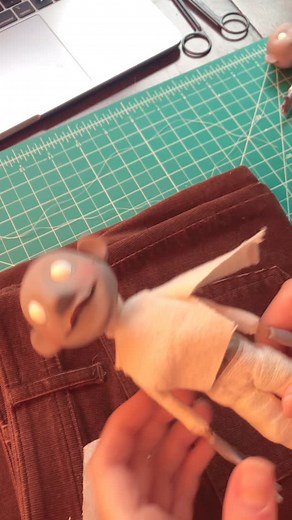Sewing a tiny shirt 🪡 #stopmotionpuppet #stopmotionanimation #armature #sewing #stopmo #mybedroomdoor #puppet #puppetmaking #stopmotionartist #handsewing #miniatureclothes #miniature #rankinbass #filmcommunity #film #portlandart #pdxfilm #pdxart #puppetmaker #animationcommunity #stopmotionfabrication #artdepartment #mini #miniatures #animation | Becca Kolb