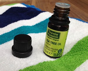 How to Get Rid of Athlete's Foot with Tea Tree Oil