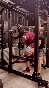 Last reps: Simone Bassanelli ifbb pro #muscles #bodybuilding #gym #makegreatthebodybuildingagain #ifbbpro #workout #culturismoitaliano #bodybuilder | Culturismo Italiano