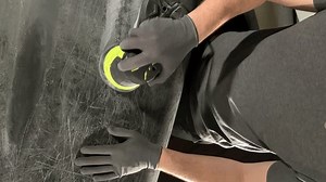 Reparatur des Schiffes. Kanureparatur.Gelber elektrischer Spender.: Stockvideos & Filmmaterial (100 % lizenzfrei) 3434914765 | Shutterstock