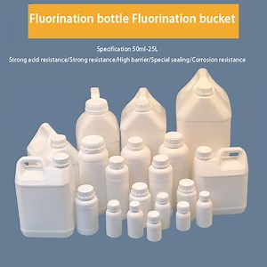 [Hot Item] Organic Solvent Pesticide Plastic Bucket Chemical Bottle Chemical Bucket Cube