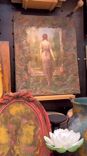 The alfresco technique brings a vintage, weathered charm to surfaces. By combining different powders with mediums, this technique mimics the look of aged, rustic textures often seen in antique décor. #mixedmedia #brocante #artssg #craftsg | Beadtlesweet | Facebook