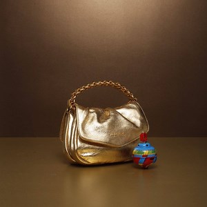 2.7K views · 253 reactions | COCCINELLE on Reels | Facebook