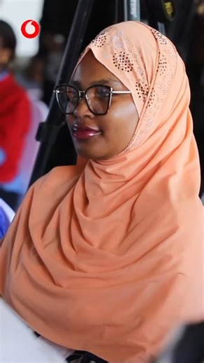 Vodacom Tanzania PLC yafunga mwaka kwa shukurani na furaha! Vodacom Tanzania yazindua rasmi msimu wa sikukuu na Vodacom, wakiongozwa na falsafa ya “Mteja Kwanza na moyo wa kurejesha kwa jamii”. Karibu tusherehekee pamoja! #VodacomTanzania #TupoNaweTenaNaTena | Global Publishers