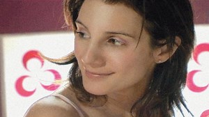 En la cama · Film 2005 · Trailer · Kritik