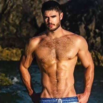 Good Looking & Inspiring Toby | Natural Well Shaped Muscular Male Bodybuilder Turlock Fashion Model