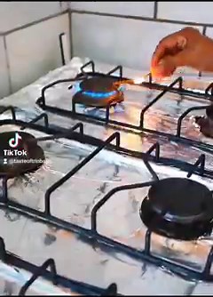 Making Trinbagonian Dhal with Ma (maternal grandmother) 🙂 #Dhal #TriniFood #TrinidadandTobago #CookingWithMa #Grandmother #TriniGrandmother #SplitPeasDhal #Yum #EatingtheCaribbean #IslandGirl | Taste of Trinbago