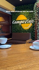 ¡Cuando la cita es en Campo Viejo, nunca se sabe como va a terminar! 😂 Más sabor, más charla y más, muchasss mass empanadas 🥟😋 | Campo Viejo Empanadas