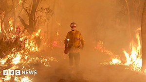 Australia fires: The thousands of volunteers fighting the flames