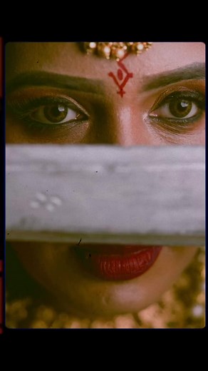 👑👑👑📷 @thefhoto_stories 💄 @mac3makeoverstudio 🏪. @thestudiobyshaun 🪝 @mac3jewellery 🥻 @pothysofficial #shoot #photooftheday #couple #coupleshoot #archery #posers #bahubali #devasena #coimbatore | Dr Gayathri Natarajan