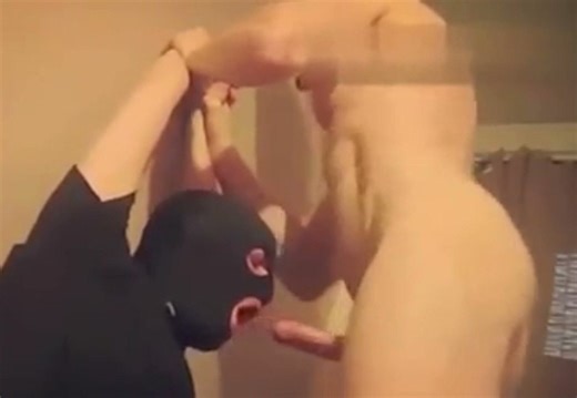 Verbal muscle man throatfucks - ThisVid.com