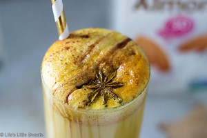 Vegan Golden Milk Smoothie - Almondmilk, Oster Blender, Turmeric, Cinnamon, Ginger