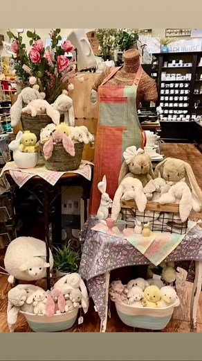 Baskets of cuteness incoming! Easter is almost here (April 20) and we’re hopping with joy over all the bunnies , 🐰chicks 🐥and fluffy little lambs filling our hearts with springtime sweetness. 💐💛 #shoplocal #nanaimobusiness #giftshop #Easter #giftideas | Manhattan Home