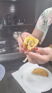 52K views · 2.2K reactions | Resultado dos rissois de Legumes | Receitas Vovó Zuzu | Facebook