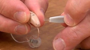 Your hearing aids may encounter issues with frequent use, but often the problem is easily fixed.👂Hear WDVM's Hearing Health Pros at Miracle-Ear explain some pointers for taking care of your hearing aids. | DC News Now
