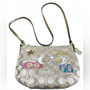 Coach Poppy Vintage Signature Glam Appliqué Y2K Khaki Crossbody