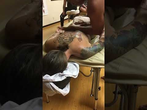 Lomi Lomi Massage Demonstration