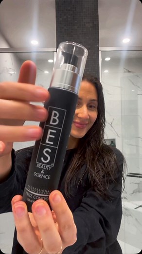 Envie d'une mise en plis qui tient, même sous le soleil ? ☀️ BES Hair Fashion et ORION sont tes alliés parfaits pour des cheveux doux, souples et sans frisottis ! C'est le moment de craquer pour nos essentiels coiffure : 💨 Sèche-cheveux ORION: Léger, puissant et ergonomique pour un brushing pro à la maison ! 🌿 Mousse Dynamique à l’aloès: Pour des boucles naturelles, effet "friser-laver-porter" 💧 Fixatif écologique no gas: Un vrai bouclier anti-humidité pour une tenue qui dure, même quand il f