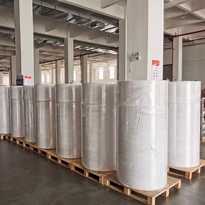 [Hot Item] A4 Size Glossy Inkjet Printer Label 135GSM Thickness Material Permanent Self Adhesive Photo Paper Sticker Sheet
