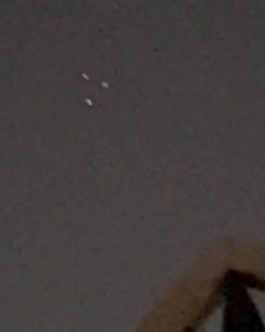 42K views · 2.8K reactions | Triangle #UFO filmed over #Disneyland in California. More info at LUFOS.net #triangleufo | Latest UFO Sightings | Facebook