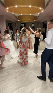 214K views · 954 reactions | Doua perechi de ochelari de soare 懶 #FormatiaAlexandraMarcut Contact formatie: 0746377096 | Alexandra Mărcuț | Facebook