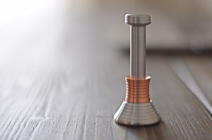 This Neat Knick-Knack Lets You Defy Gravity to Distract Yourself