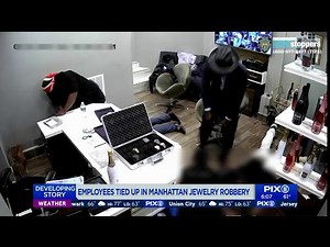 Employees bound in Midtown jewelry store robbery in Manhattan