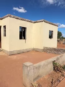 African Country Botswana Lifestyle ,अफ्रीकन गाँवो का जीवन #botswana #africanvillage #solotravelinafrica #africa | The Indo Trekker