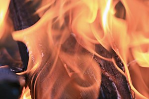 Vehicle Fire Breaks Out On Redondo Beach Avenue