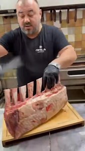 100% българско🇧🇬 свинско месо,супер ,супер свежо и прясно! - Тука е така! By Nikola Restaurant & Bar | By Nikola Restaurant & Bar