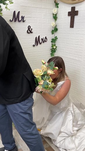 immature groom plays prank on wife at wedding #omg #noway #girl #couple #fyp #funny #prank | The Kasey Show