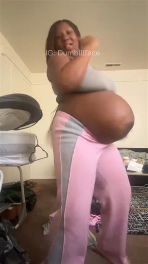 Dumblilface on Instagram: "#pregnant #preggo #pregnancy #embarazada #tiktok #pregnantvideo #hugepregnantbelly #pregnanttiktok #preggy #pregnantbelly #bigbelly #bigbellygirl #preggoproblems #pregnantvideo #pregnantworkout #preganntwithtwins #9monthspregnant"