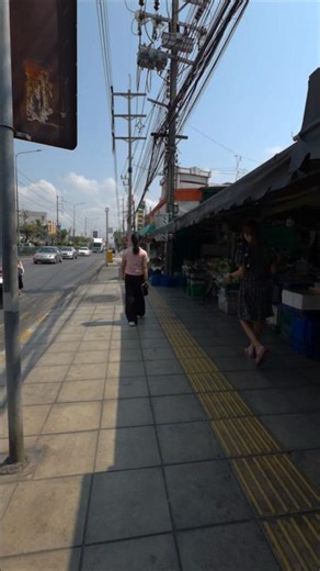 Bangkok Street Walk 8K 🇹🇭 | Real Daytime City Life & Busy Road Walking Tour #shorts
