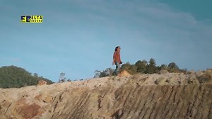 Berbeda kasta. | Vidio lagu