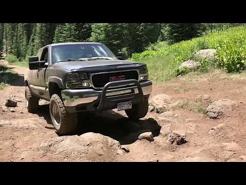 2002 GMC Sierra 1500 Z71 4x4 trail riding
