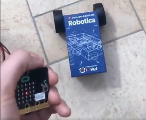 Control a Raspberry Pi / CamJam EduKit 3: Robotics kit using two micro:bits #piday #raspberrypi @Raspberry_Pi