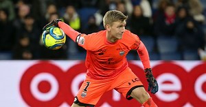 Dijon have made a decision on Runar Alex Runarsson's future amid Arsenal link