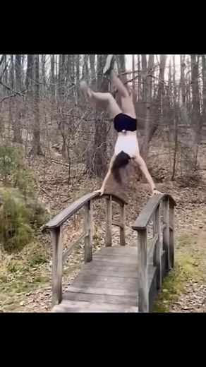 BALANCING GIRL #funnycommentary #funnyfailvideos #funnyvideo | Mustache Commentary