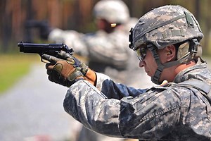 Army Plans to Start Replacing M9 Pistol in 2018