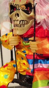 Lighted Evil Clown in Cage Halloween Hanging Decoration, Animated Skull Decorations with Motion Sensor, Creepy Haunted Horror Prop, Screaming Ghost Decorations for Halloween Yards Indoor Outdoor