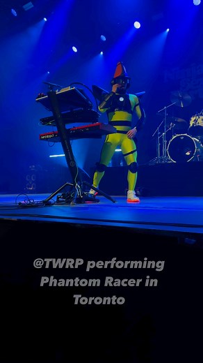 The band formerly known as Tupperware Remix Party opening for Ninja Sex Party. One of my favourite tracks, originally performed alongside The Protomen #NSP #TWRP #SpeedRacer #PhantomRacer | Logan Packard