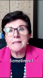 Love this advice from Maggie Dent about friendships and our teen / tween girls! #friendship #teen #tween #daughters #maggiedent #parenttv | ParentTV