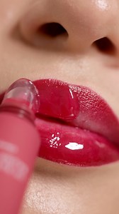 21K views · 486 reactions | red glossy lips  — #kiss #redlipstick | Ashley Rosales | Facebook