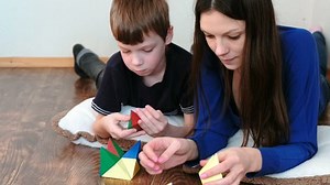 Mother Son Building Plastic Non-ferrous Magnetic 库存影片视频（100% 免版税）1013958083 | Shutterstock